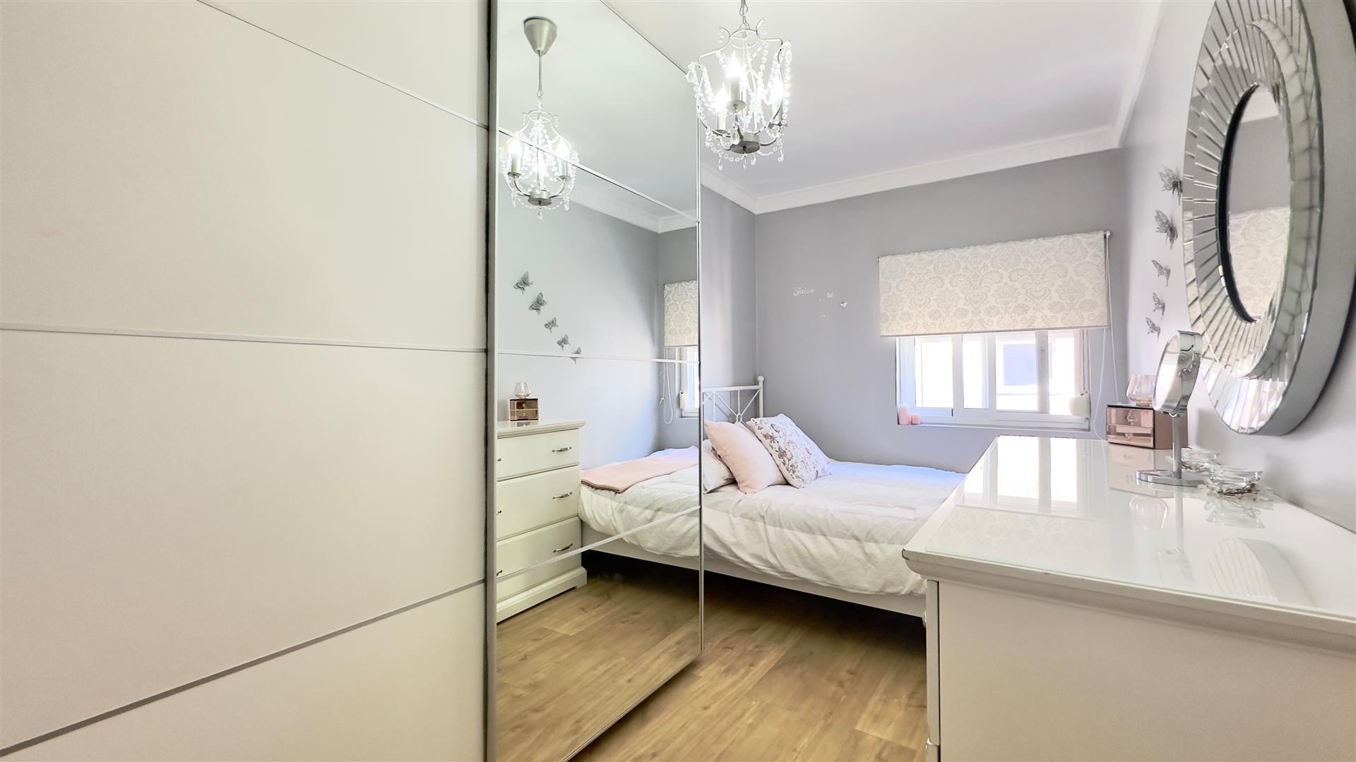 Image of Apartment - 3 Bedrooms - 1 Bathrooms for Sale in Sir William Jackson Grove-Gibraltar, Image 6